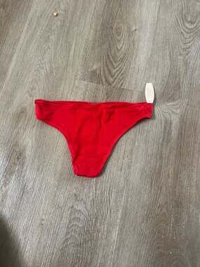 Victoria's Secret Sexy Smooth Raw Cut Hiphugger Panty in Red